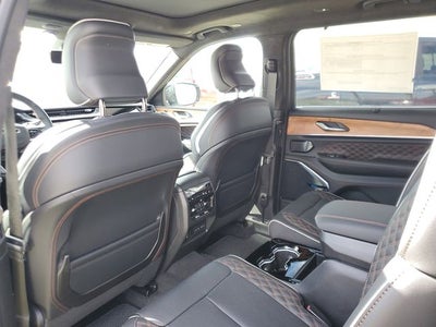 2026 Jeep Grand Cherokee GRAND CHEROKEE L SUMMIT 4X4