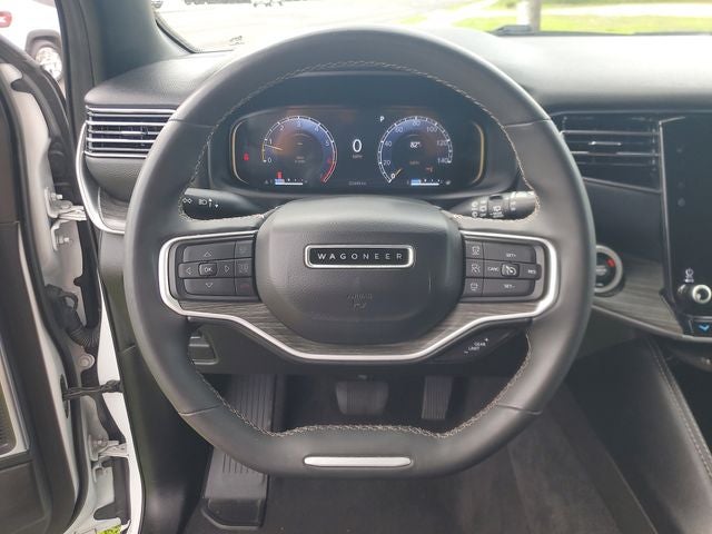 2023 Jeep Wagoneer L Series III 4x4