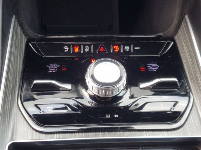 2023 Jeep Wagoneer L Series III 4x4