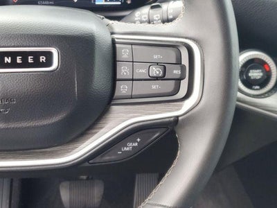 2023 Jeep Wagoneer L Series III 4x4