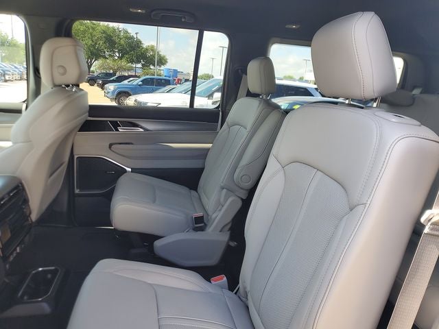2026 Jeep Grand Wagoneer GRAND WAGONEER 4X2