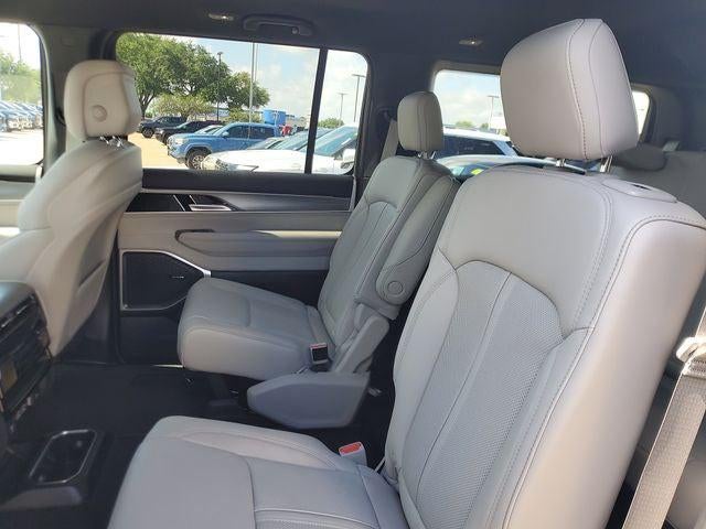 2026 Jeep Grand Wagoneer GRAND WAGONEER 4X2