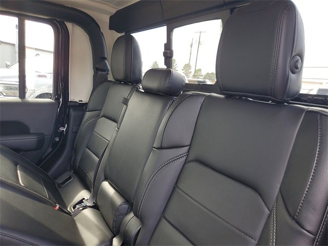 2022 Jeep Gladiator Overland 4x4