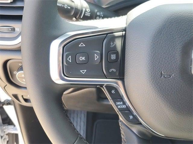 2025 RAM Ram 1500 RAM 1500 BIG HORN CREW CAB 4X2 5'7' BOX