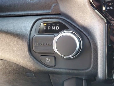 2025 RAM Ram 1500 RAM 1500 BIG HORN CREW CAB 4X2 5'7' BOX