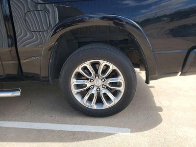 2019 RAM 1500 Laramie Crew Cab 4x2 5'7' Box