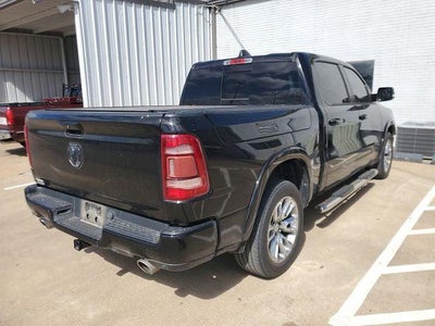 2019 RAM 1500 Laramie Crew Cab 4x2 5'7' Box