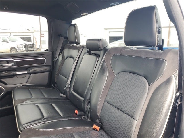 2024 RAM 1500 Laramie Crew Cab 4x2 5'7' Box