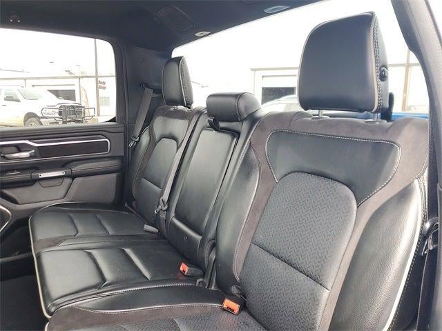 2024 RAM 1500 Laramie Crew Cab 4x2 5'7' Box