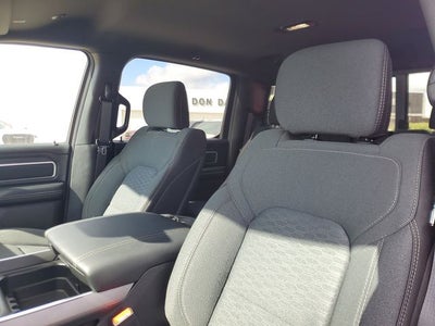 2026 RAM Ram 1500 RAM 1500 LONE STAR CREW CAB 4X4 5'7' BOX