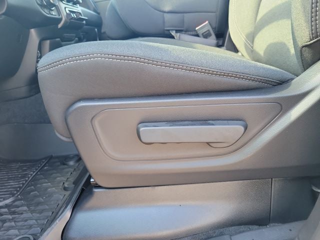 2026 RAM 1500 RAM 1500 WARLOCK CREW CAB 4X4 5'7' BOX