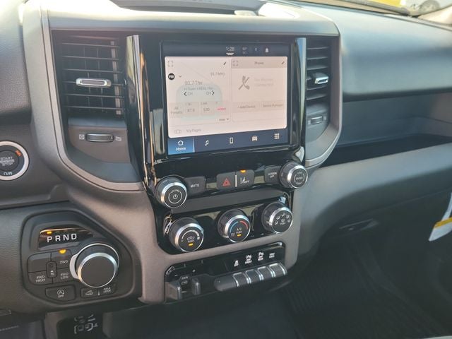 2026 RAM 1500 RAM 1500 WARLOCK CREW CAB 4X4 5'7' BOX