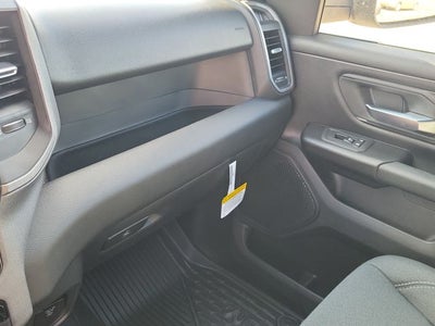 2026 RAM 1500 RAM 1500 WARLOCK CREW CAB 4X4 5'7' BOX