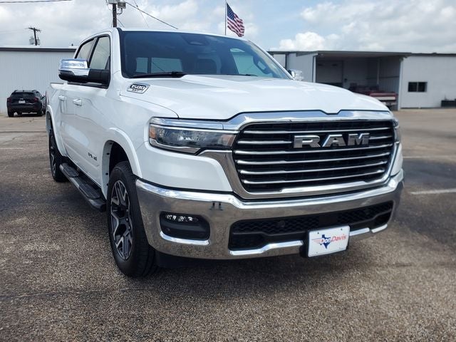 2025 RAM 1500 Laramie Crew Cab 4x4 5'7' Box