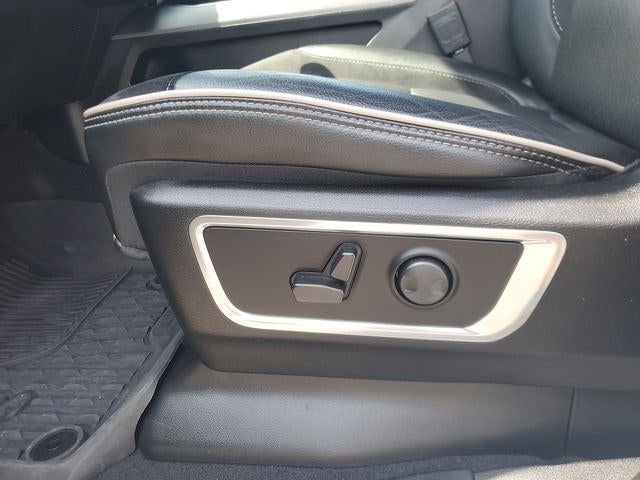 2025 RAM 1500 Laramie Crew Cab 4x4 5'7' Box