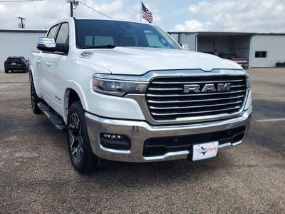 2025 RAM 1500 Laramie Crew Cab 4x4 5'7' Box