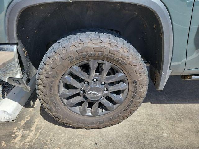 2025 Chevrolet Silverado 2500HD 4WD Crew Cab Standard Bed LT