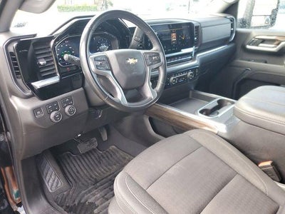 2024 Chevrolet Silverado 2500HD 4WD Crew Cab Standard Bed LT
