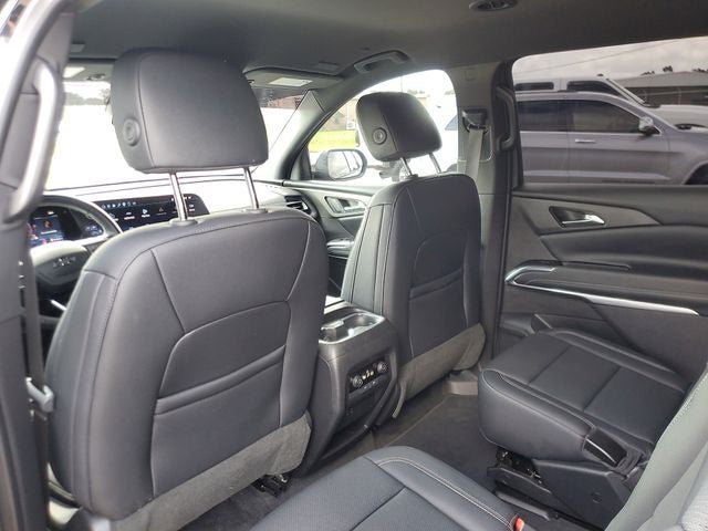 2025 Chevrolet Traverse FWD LT