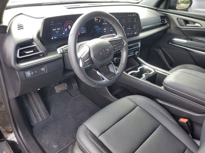 2025 Chevrolet Traverse FWD LT