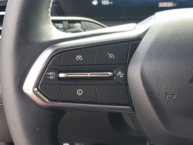 2025 Chevrolet Traverse FWD LT
