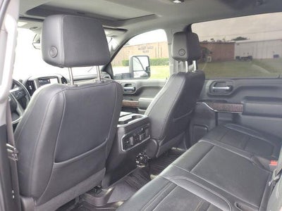 2023 GMC Sierra 2500HD 4WD Crew Cab Standard Bed Denali