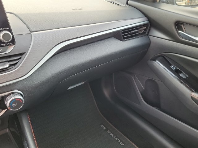 2025 Nissan Altima SR FWD