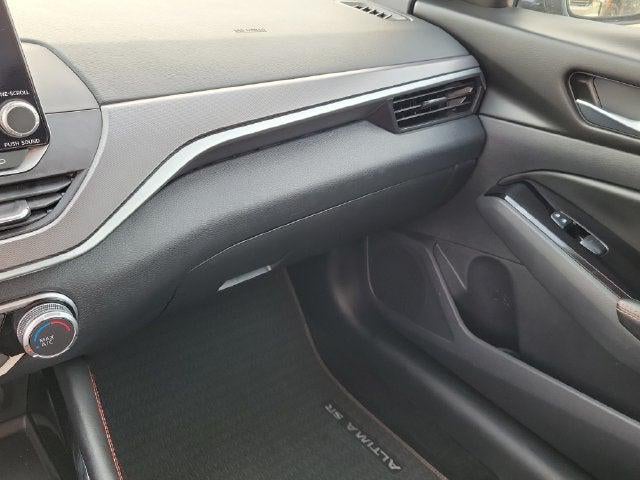 2025 Nissan Altima SR FWD