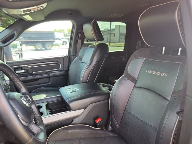 2024 RAM 3500 Laramie Mega Cab 4x4 6'4' Box