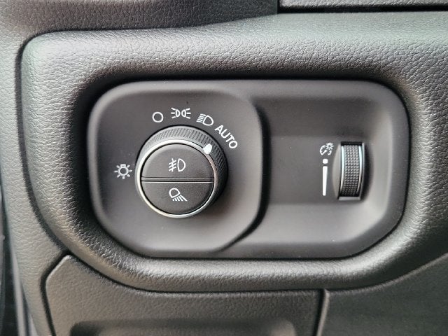 2027 RAM 1500 Express
