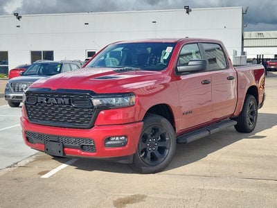 2026 RAM Ram 1500 RAM 1500 EXPRESS CREW CAB 4X4 5'7' BOX