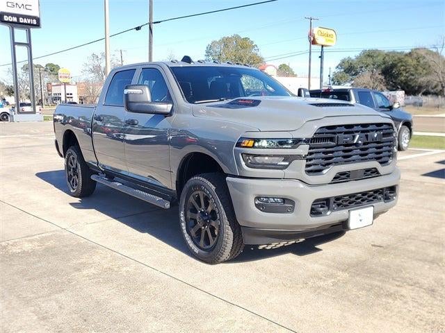 2026 RAM Ram 2500 RAM 2500 BLACK EXPRESS CREW CAB 4X4 6'4' BOX