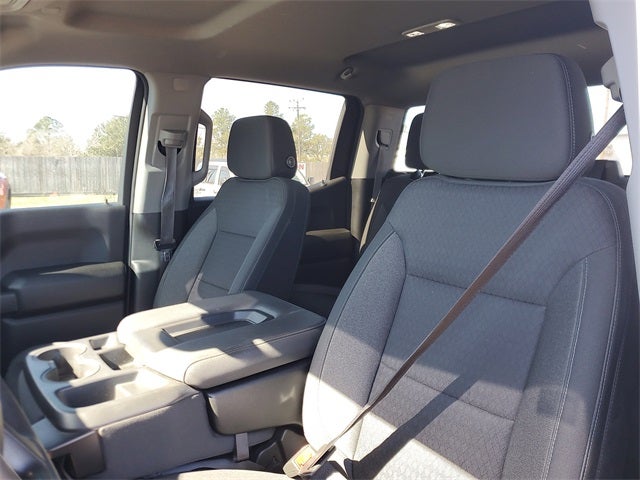 2023 Chevrolet Silverado 1500 2WD Crew Cab Short Bed Custom