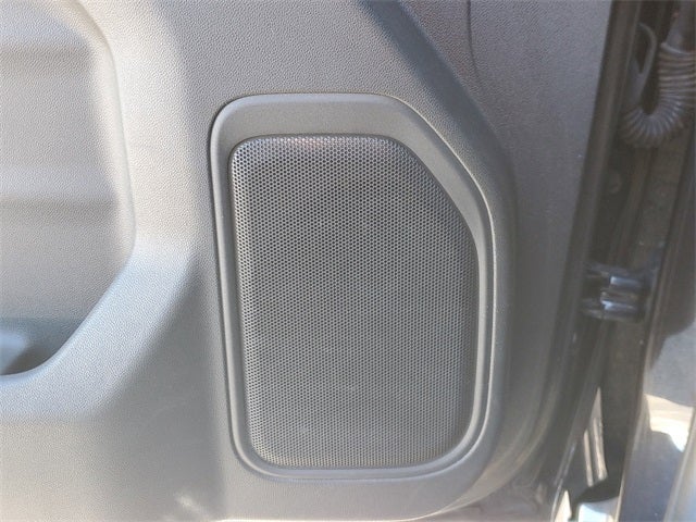 2023 Chevrolet Silverado 1500 2WD Crew Cab Short Bed Custom