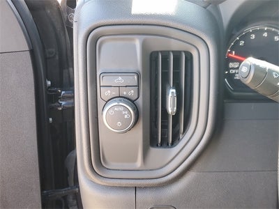 2023 Chevrolet Silverado 1500 2WD Crew Cab Short Bed Custom