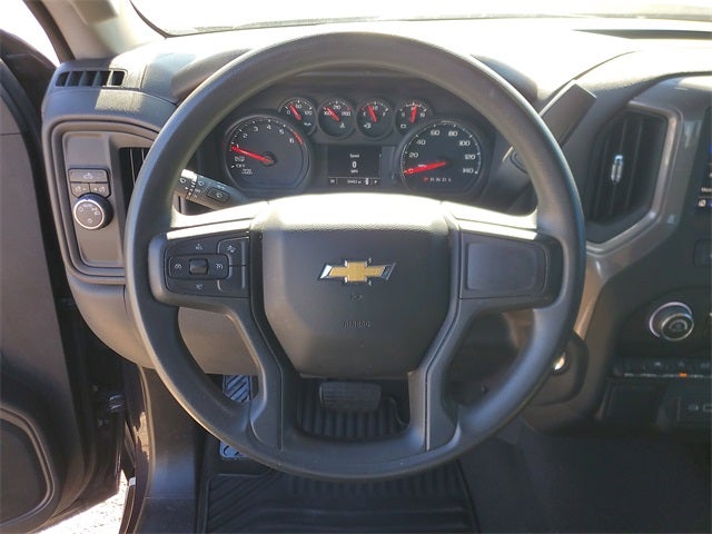 2023 Chevrolet Silverado 1500 2WD Crew Cab Short Bed Custom