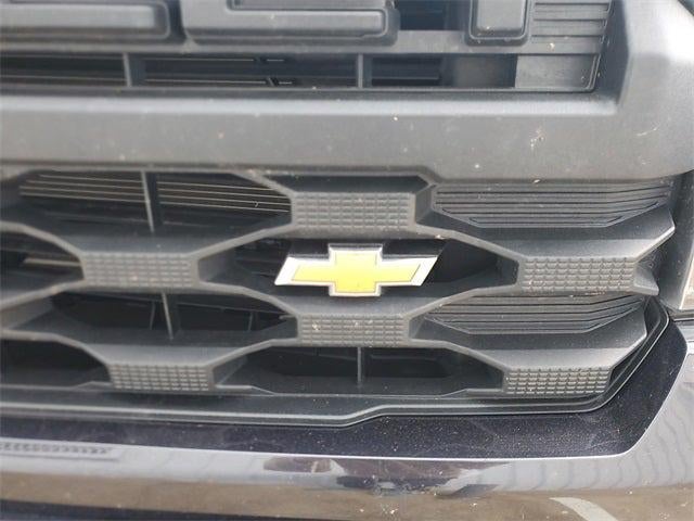 2023 Chevrolet Silverado 1500 2WD Crew Cab Short Bed Custom