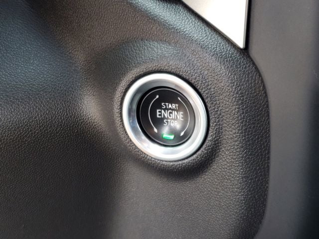 2020 Chevrolet Silverado 1500 2WD Crew Cab Short Bed LT