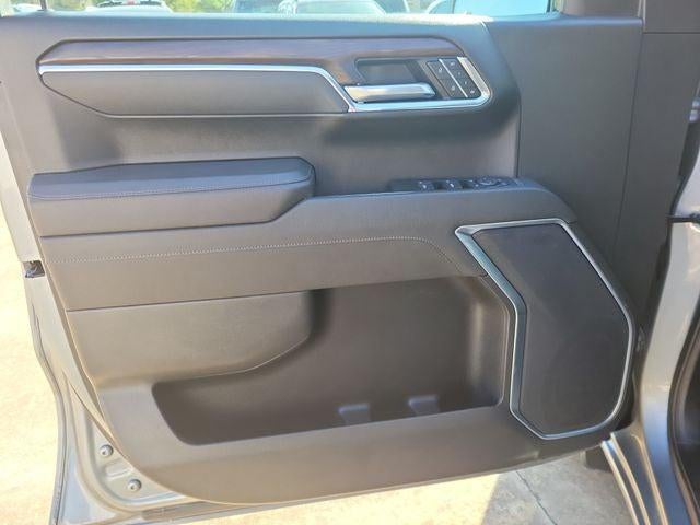 2026 GMC Sierra 1500 Crew Cab, Short Bed, SLT, RWD