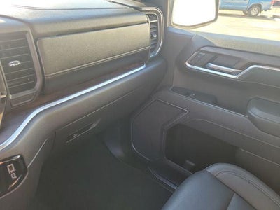 2026 GMC Sierra 1500 Crew Cab, Short Bed, SLT, RWD