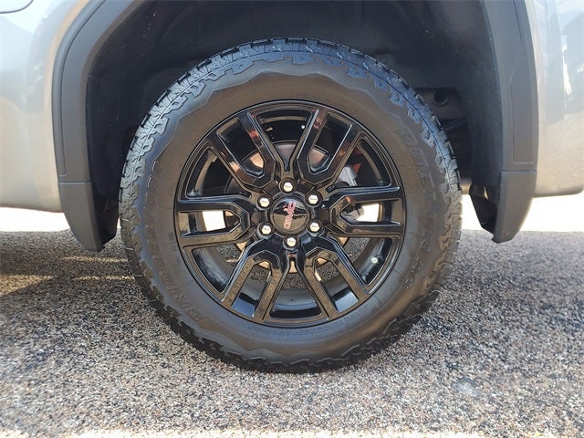 2023 GMC Sierra 1500 4WD Crew Cab Short Box Elevation with 3SB