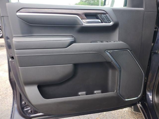2024 GMC Sierra 1500 4WD Crew Cab Short Box SLT