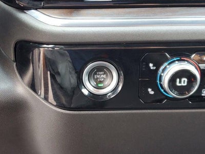2024 GMC Sierra 1500 4WD Crew Cab Short Box SLT