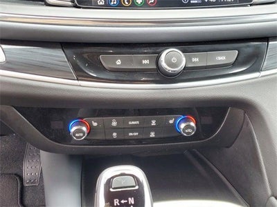 2021 Buick Enclave FWD Essence