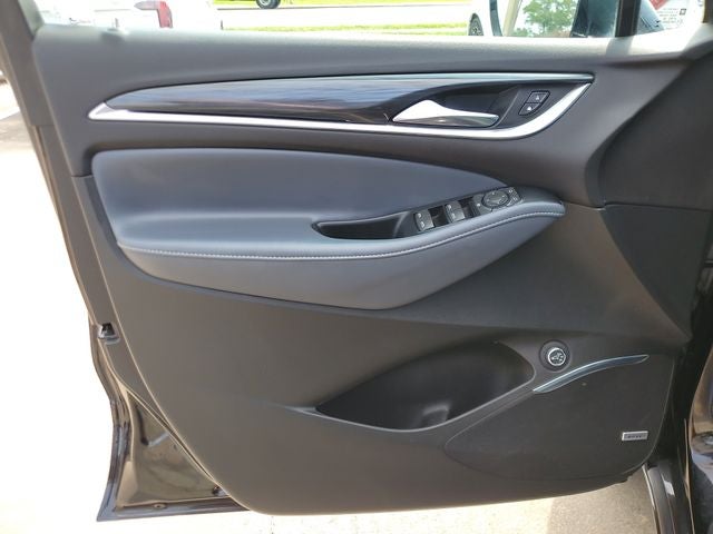 2023 Buick Enclave Essence FWD