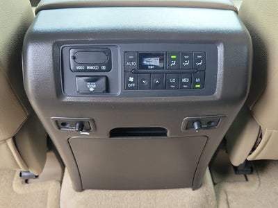 2010 Toyota Sequoia Platinum 5.7L V8