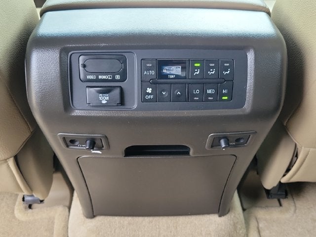 2010 Toyota Sequoia Platinum 5.7L V8