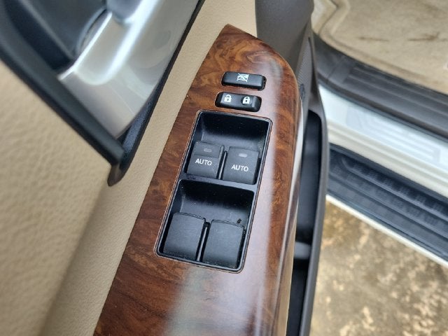 2010 Toyota Sequoia Platinum 5.7L V8