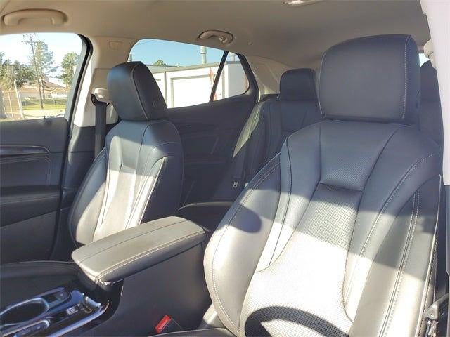 2022 Buick Envision FWD Essence